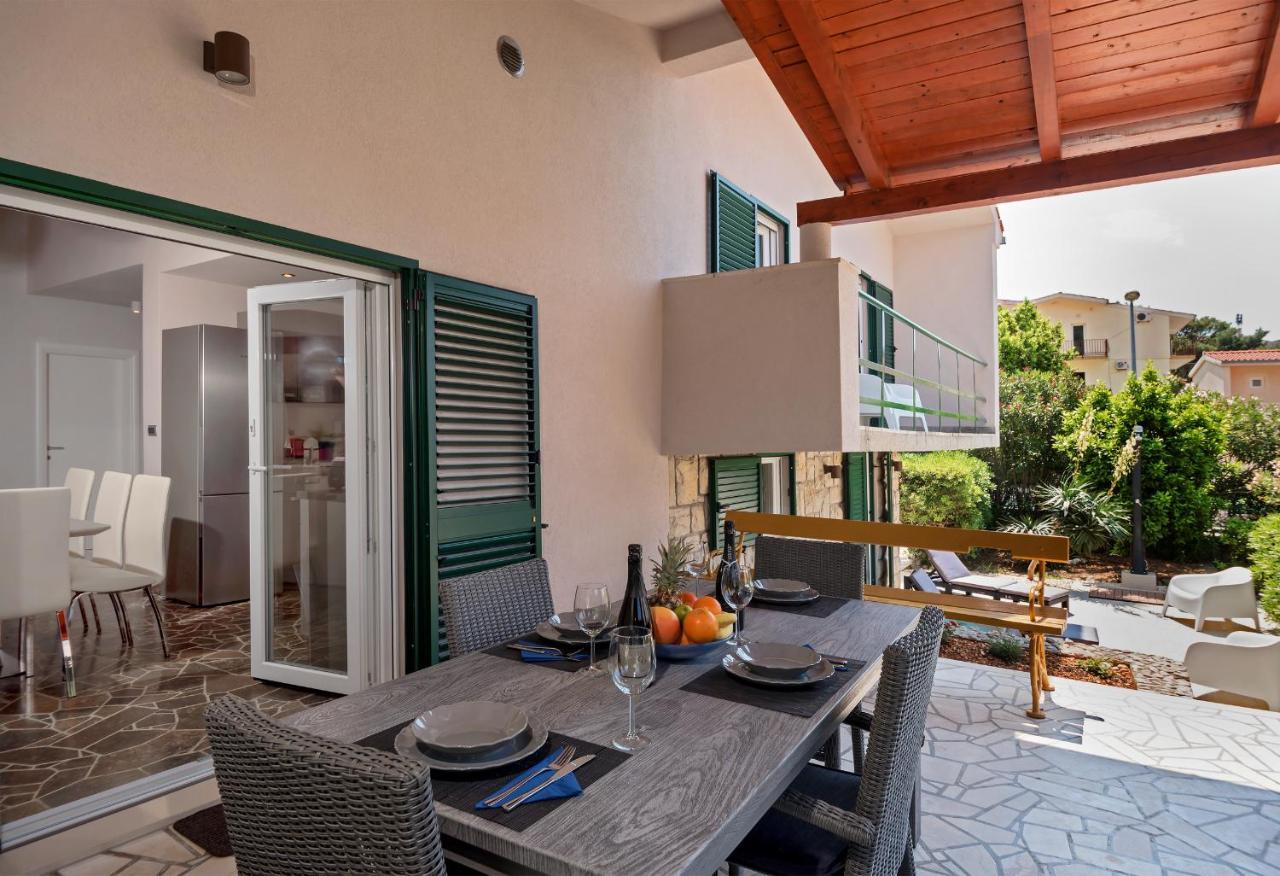 Villa Bandic Baška Voda Kültér fotó